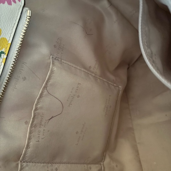 kate spade White Floral Tote with Multicolor Flowers - Picture 6 of 8